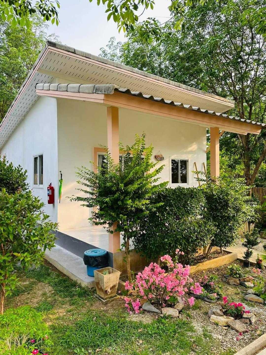 Enda Lanta Bungalows Ko Lanta Екстериор снимка